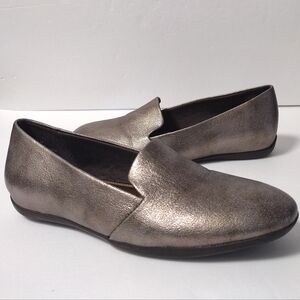 BareTraps Women's Janine Slip-On Memory Foam Metallic Comfort Loafers 7.5